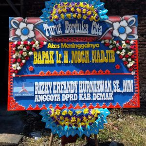 Papan Karangan Bunga D9